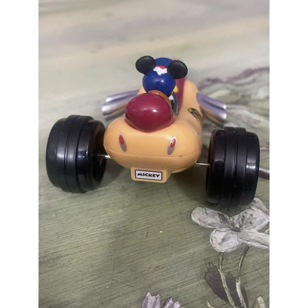 Disney Mickey Mouse Hot Dog Roadster 4.5